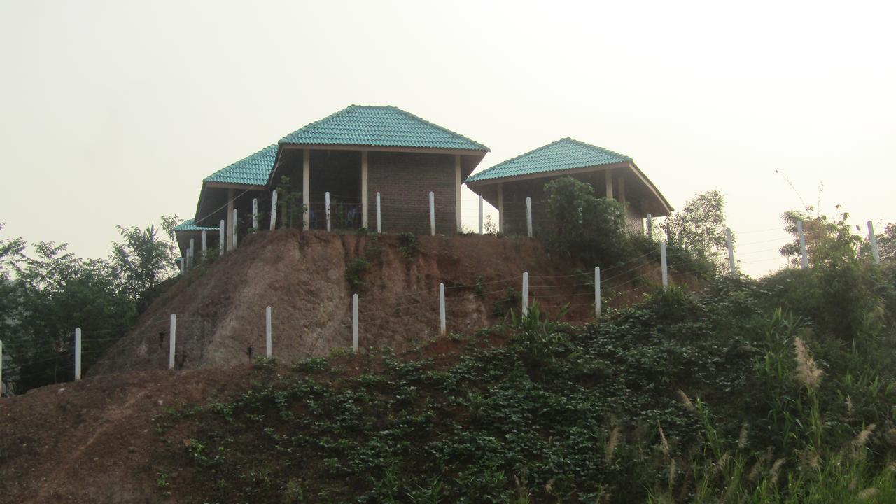 Chomdoy Bungalow & Restaurant Hotel Luang Namtha Exterior photo